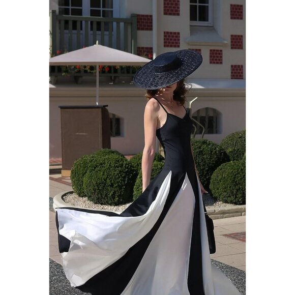 Women Spaghetti Straps Satin Maxi Dress Party Wedding Guest Black White - Picture 5 of 8